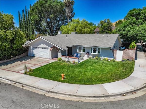 28241 Shelter Cove DR, Saugus, CA 91350