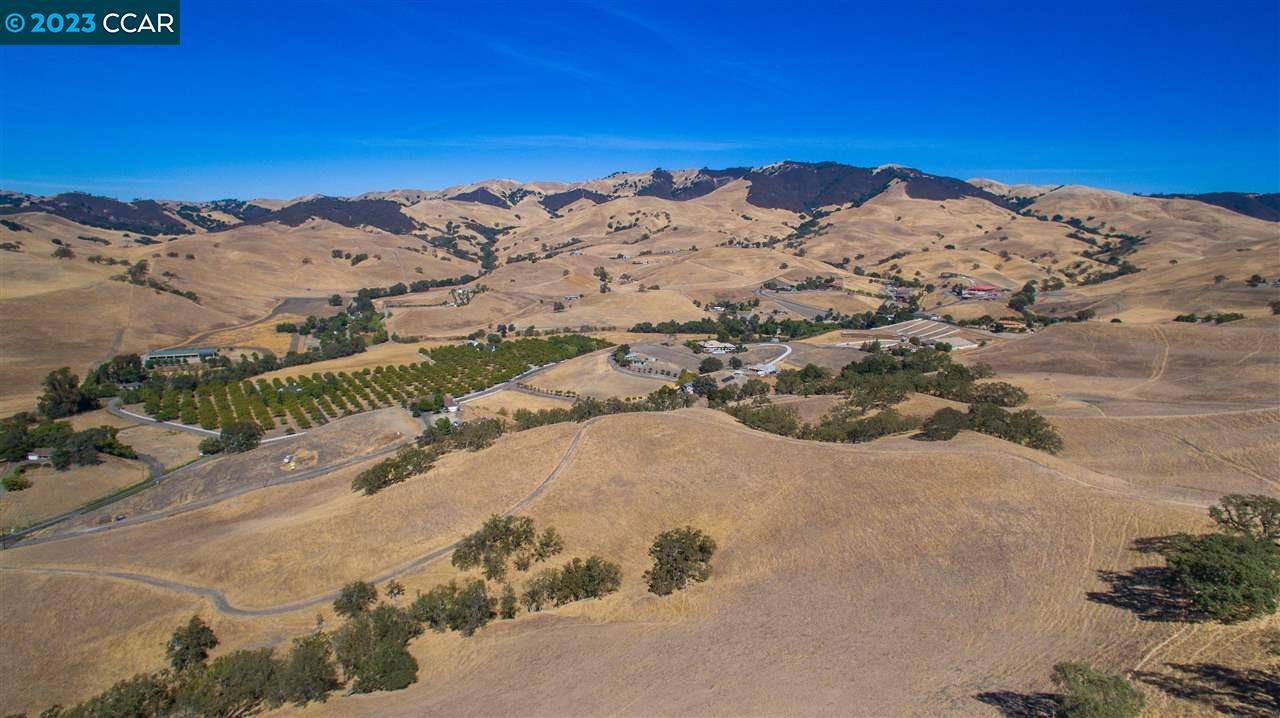 Pleasanton, CA 94583,0 Highland Rd