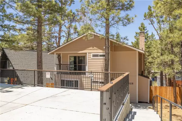Big Bear City, CA 92314,125 Fairway BLD