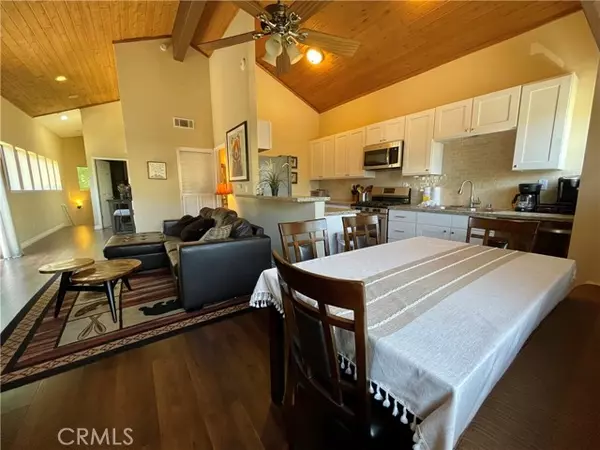 Big Bear Lake, CA 92315,39802 Lakeview DR 16