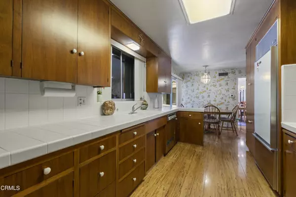 San Marino, CA 91108,1061 Canon DR