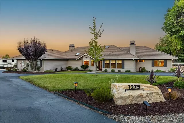 1275 Shane LN, Templeton, CA 93465