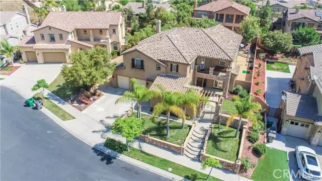 8120 Sunset Rose DR, Corona, CA 92883