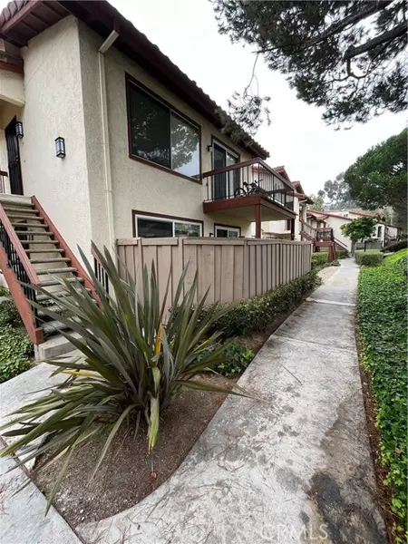 4040 Porte La Paz 74, La Jolla, CA 92122