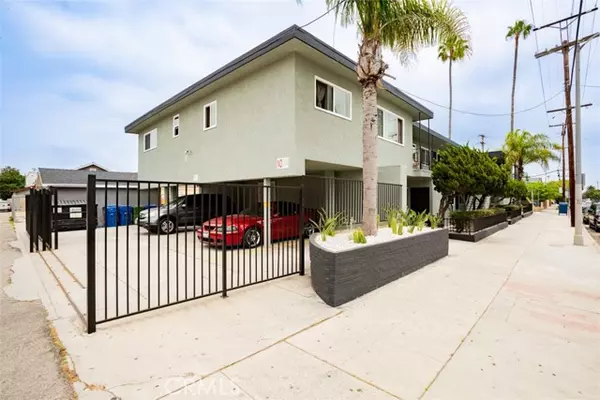 203 W Opp ST, Wilmington, CA 90744