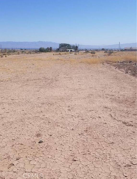 2468 Cedar AVE, Salton City, CA 92274