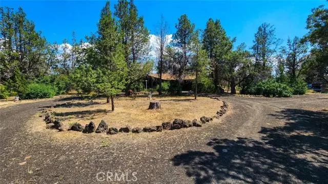 11106 Apache Rd, Montague, CA 96064