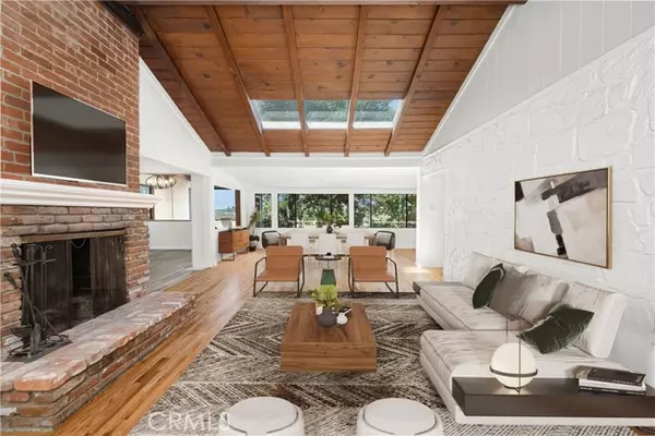 Studio City, CA 91604,11765 Laurelwood DR