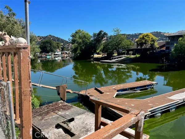 Clearlake Oaks, CA 95423,12960 Island DR