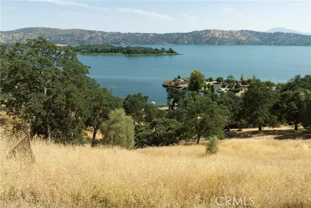 Clearlake Oaks, CA 95423,12039 Lakeview DR