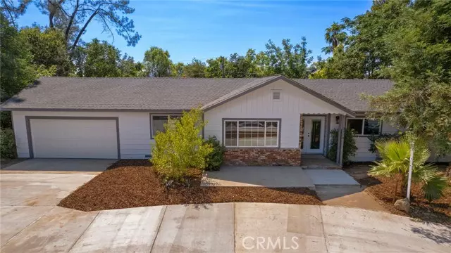 3710 Bechelli LN, Redding, CA 96002