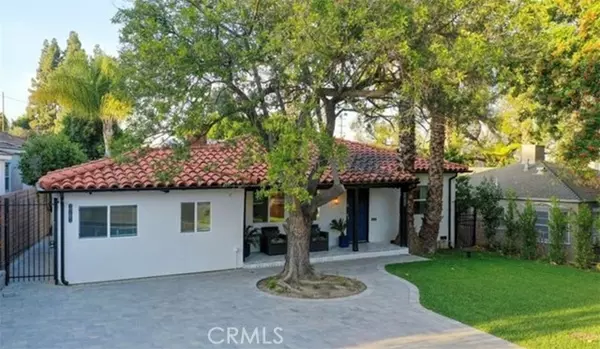 Studio City, CA 90068,3763 Lankershim BLD