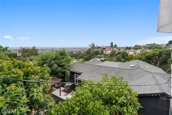 City Terrace, CA 90063,1067 Buelah CIR