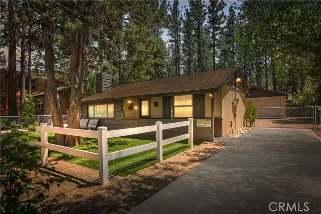 208 W Aeroplane BLD, Big Bear City, CA 92314