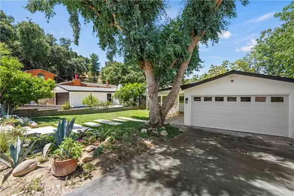 Newhall, CA 91321,25019 Atwood BLD