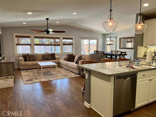 Lake Elsinore, CA 92530,29149 Black Oak