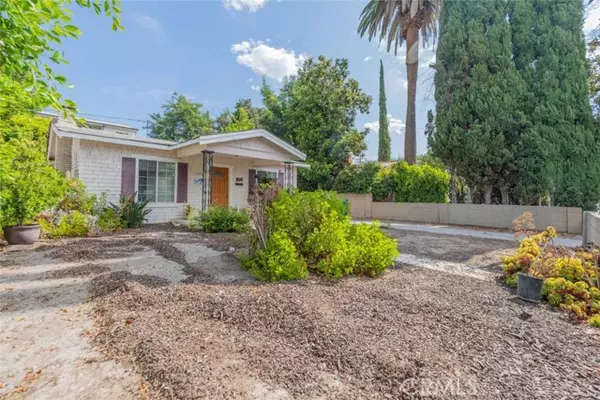Toluca Lake, CA 91602,11025 Blix ST