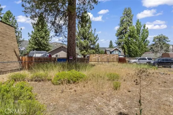 Big Bear City, CA 92314,17 W Lot 17 Aeroplane BLD