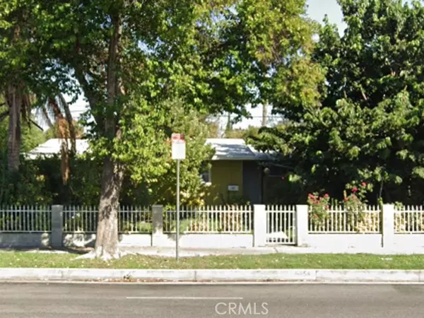 Reseda, CA 91335,6854 Tampa Ave