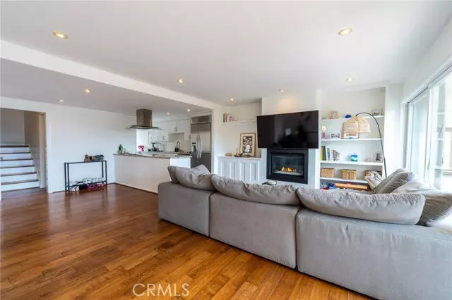 23926 De Ville Way D, Malibu, CA 90265