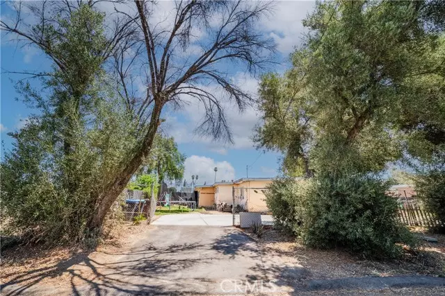 21954 Ramona AVE, Nuevo, CA 92567