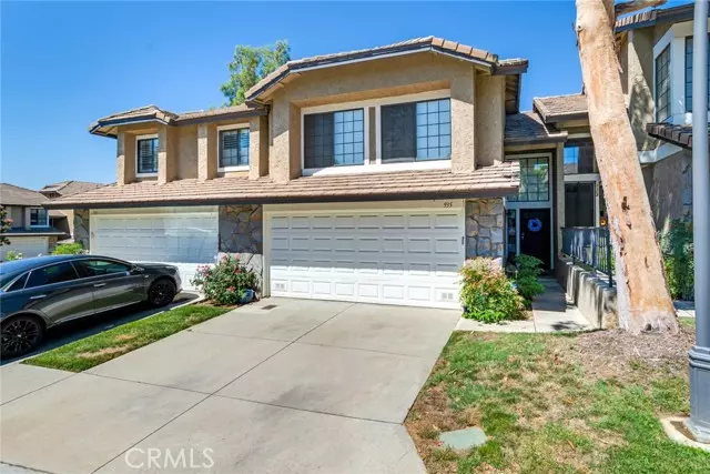 Glendora, CA 91740,935 Sandstone DR