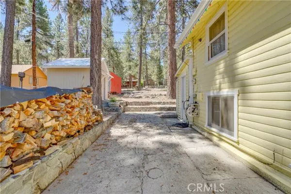 Wrightwood, CA 92397,1605 Barbara DR