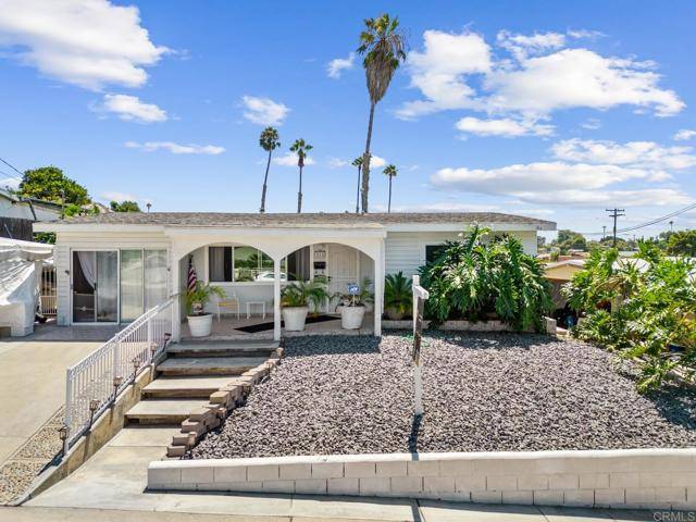 212 E Oxford ST, Chula Vista, CA 91911