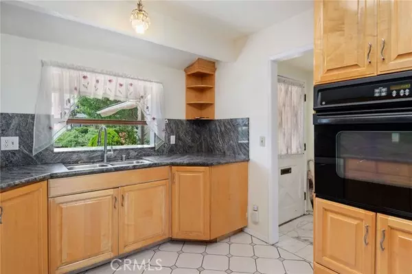 Granada Hills, CA 91344,11930 Salem DR