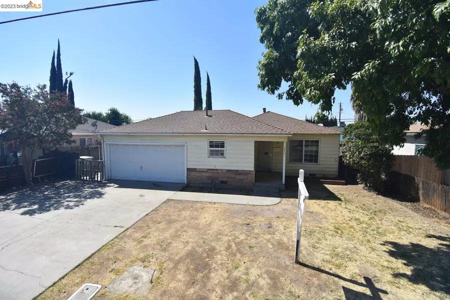 2417 Louise Ave, Ceres, CA 95307