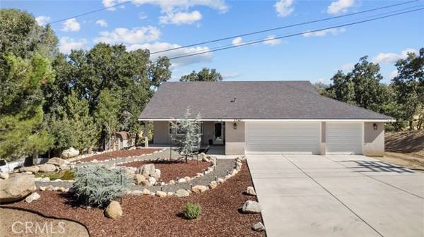 27461 Buckpasser DR, Tehachapi, CA 93561