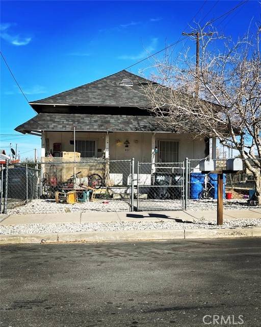 401 N 3rd AVE, Barstow, CA 92311