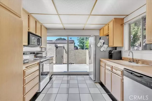 La Palma, CA 90623,8612 Devon CIR