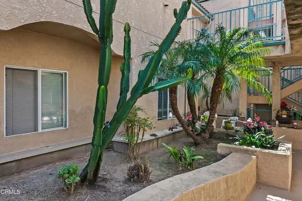 Newbury Park, CA 91320,2736 Borchard RD