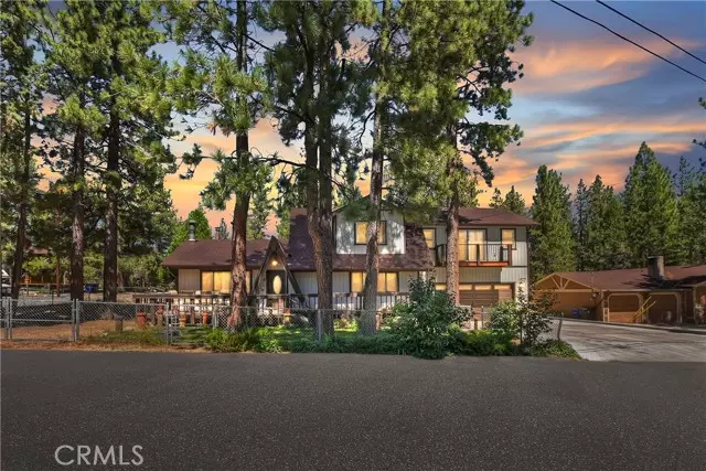565 Ridgeside DR, Big Bear City, CA 92314