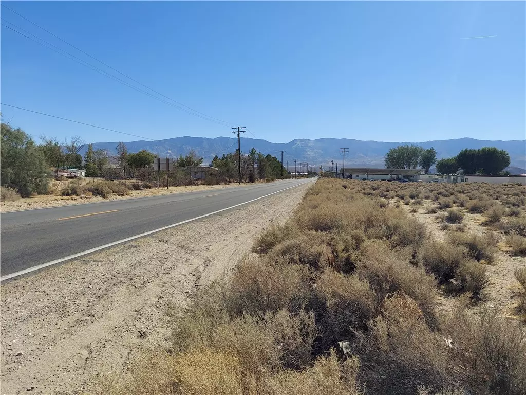 Lucerne Valley, CA 92356,0 Barstow Rd