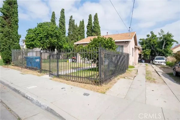 2209 Walter ST, Huntington Park, CA 90255