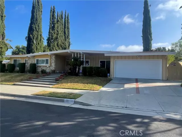 Tarzana, CA 91356,18829 Paseo Nuevo DR