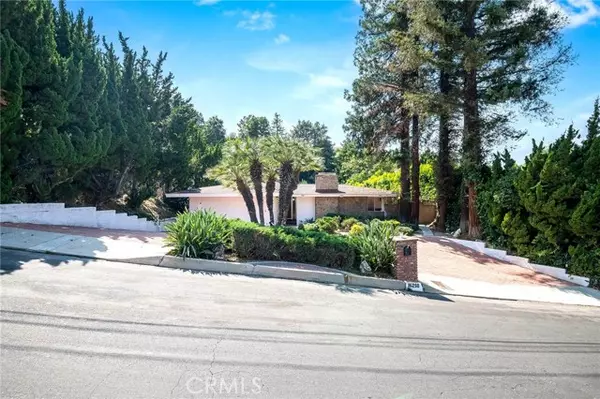 Encino, CA 91436,16258 Bertella DR