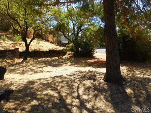 Clearlake, CA 95422,13550 Lower Lakeshore DR