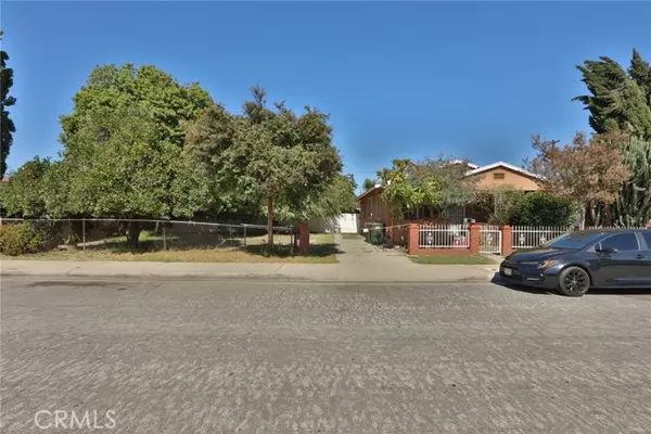 Pico Rivera, CA 90660,8811 Tilmont AVE