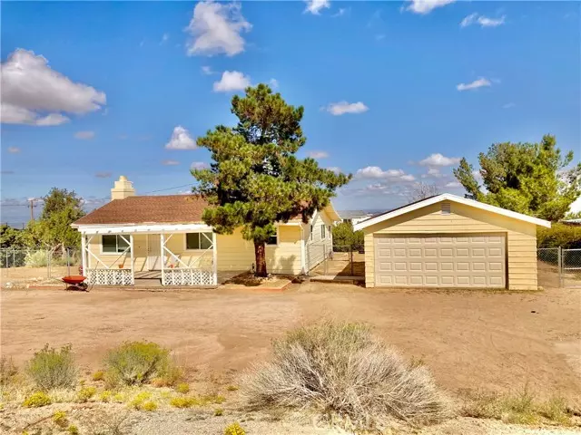 10025 Mountain RD, Pinon Hills, CA 92372