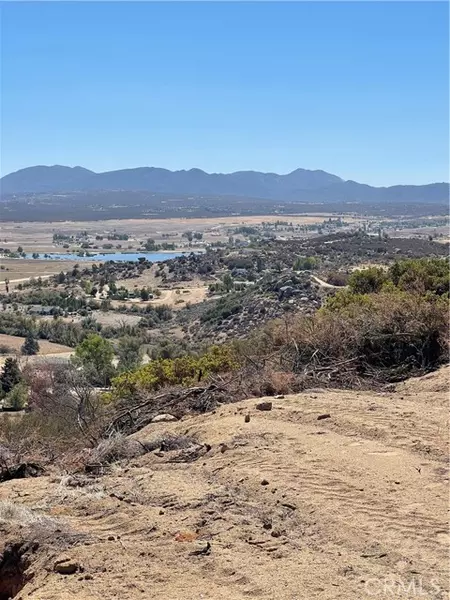 899 Lake Canyon DR, Aguanga, CA 92536