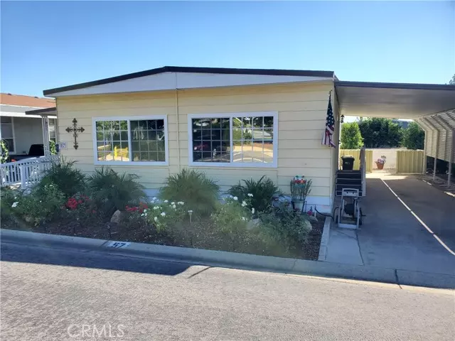 3945 Bradford St 57, La Verne, CA 91750