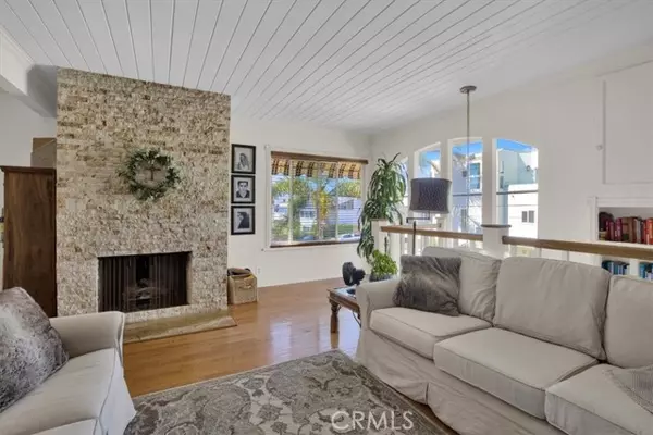 Manhattan Beach, CA 90266,308 2nd ST