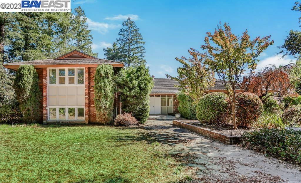 4121 E ACAMPO RD, Acampo, CA 95220