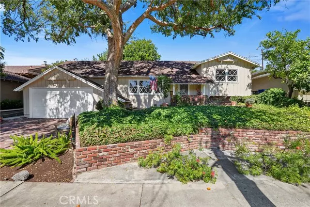 16843 Liggett ST, Northridge, CA 91343