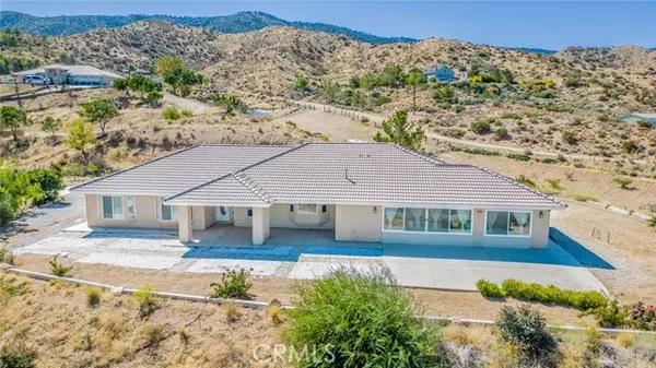 Pinon Hills, CA 92372,979 Sunnyslope RD