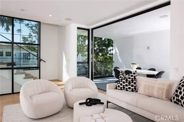 Corona Del Mar, CA 92625,500 1/2 Orchid Ave