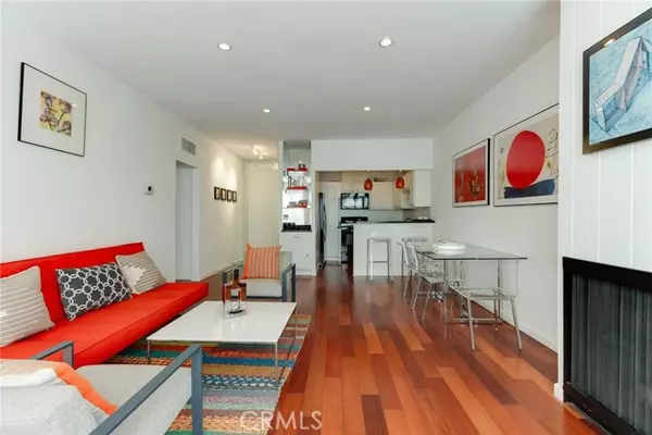 West Hollywood, CA 90069,8960 Cynthia ST 103